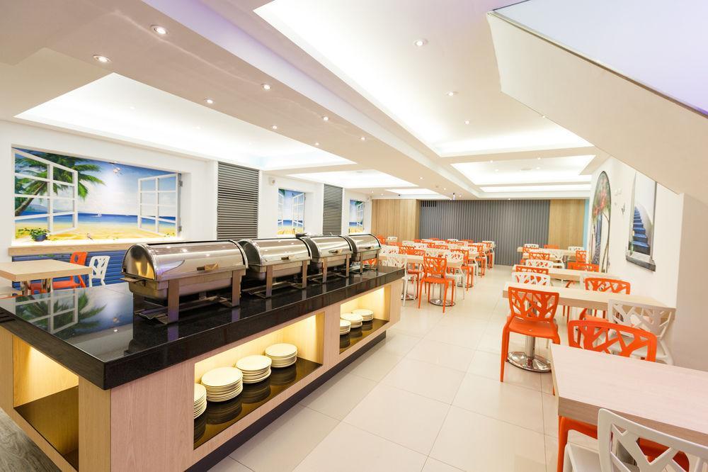 Wecan Hotel Kaohsiung Extérieur photo
